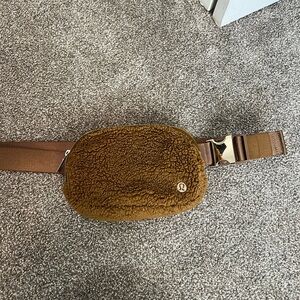Lululemon Tan Sherpa Belt Bag